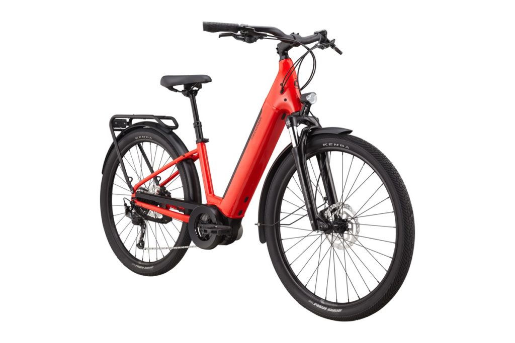 E-Bike Cannondale Adventure Neo der Saison 2021 im Farbton Rally Red