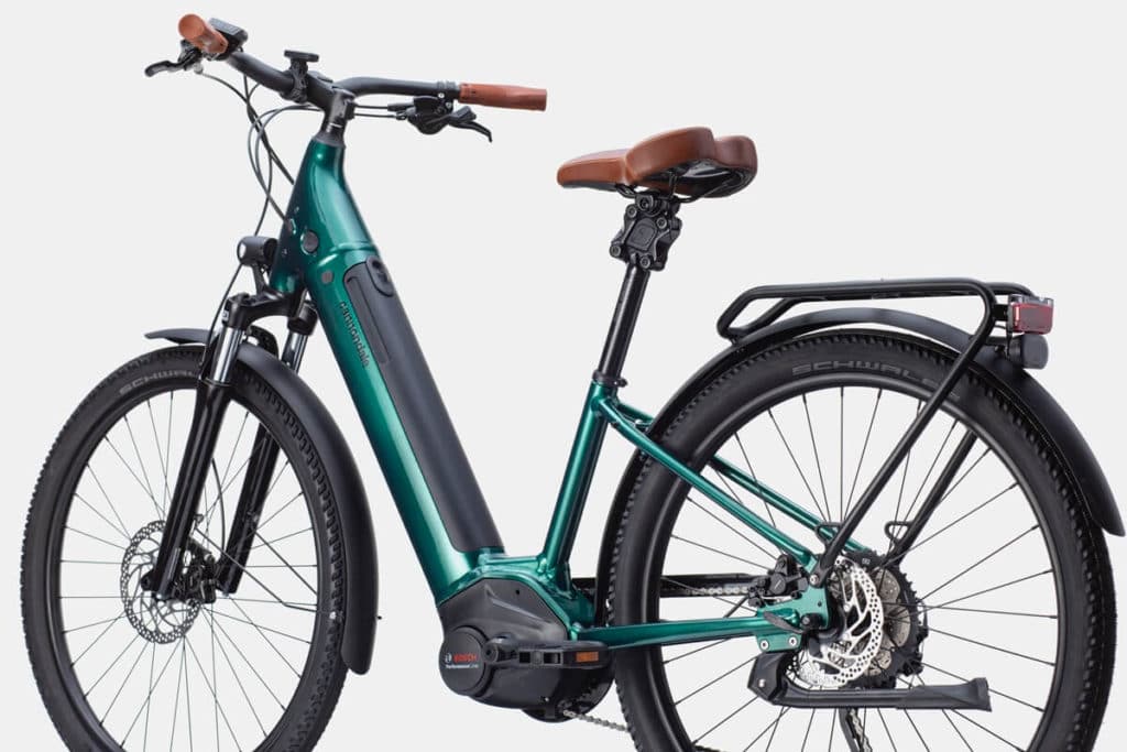 E-Bike Cannondale Adventure Neo 1 EQ in der Seitenansicht