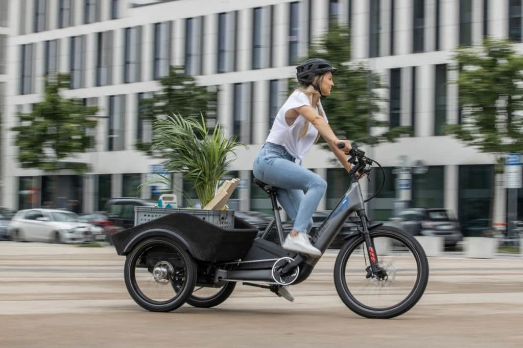 Lastentransport mit dem E-Cargobike Cube Concept Dynamic Cargo