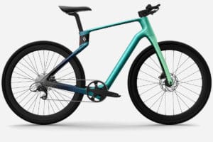 E-Bike Superstrata-E in der Premiumfarbe Aurora