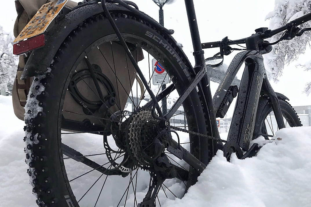 Auch bei Minusgraden: E-Bike im Winter fahren // RETRON