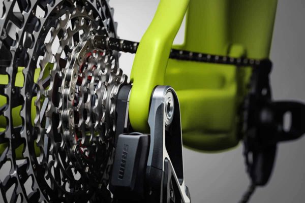 Schaltwerk für Sram Eagle Transmission montiert am Fahrrad