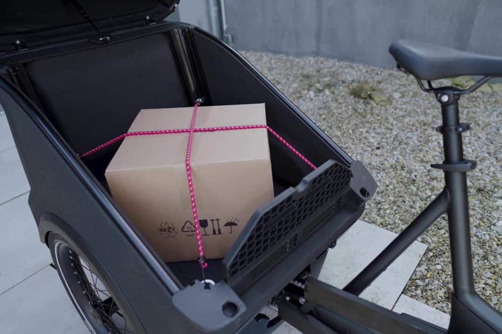 Cargobox des E-Lastenfahrrades Cube Trike Cargo Hybrid