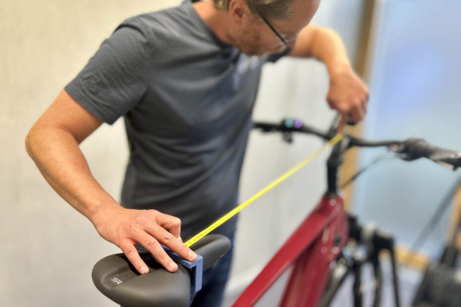 Bike seat fitting online